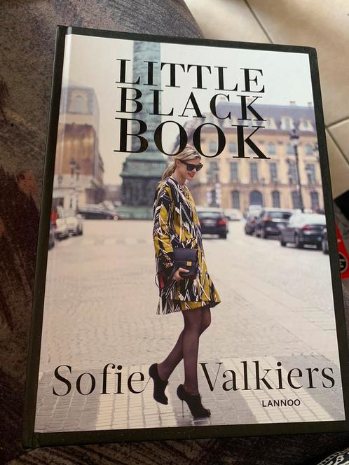Sofie Valkiers - Little black book, Livres, Mode, Comme neuf, Enlèvement ou Envoi