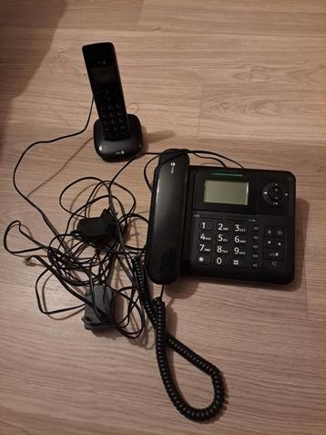 Telefoon vast en 1 draagbaar toestel zwart met grote toetsen