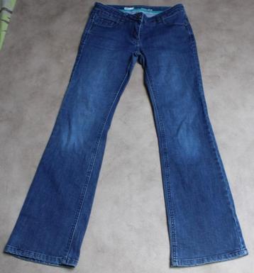 Bootcut jeans "Cezanne" van JBC (maat 146)