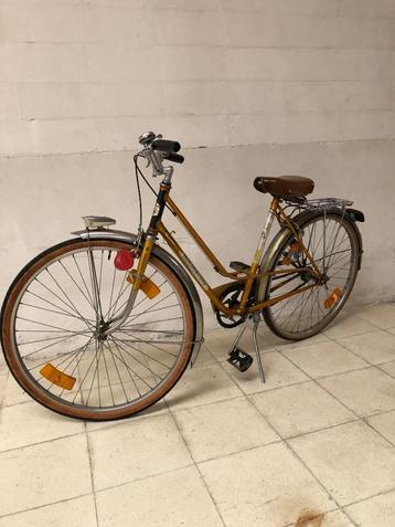 Vélo Motobécane vintage d'origine couleur bronze