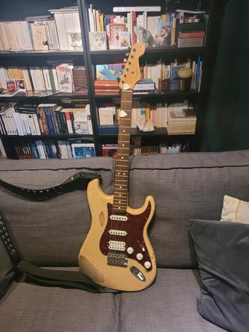 Fender Stratocaster Power Deluxe Piezo 