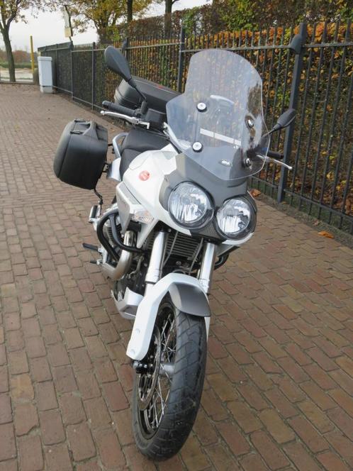 Moto guzzi Stelvio 1200  ""15000km"", Motos, Motos | Moto Guzzi, Entreprise, Tourisme, plus de 35 kW, 2 cylindres, Enlèvement ou Envoi