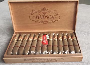 Doos met 25 Hudson-sigaren 