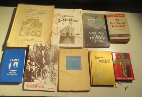 9 livres religieux anciens (divers), Livres, Religion & Théologie, Utilisé, Enlèvement ou Envoi