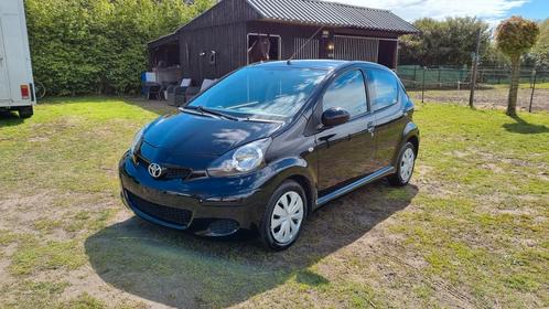 TOYOTA AYGO 1.0-12V COMFORT, AIRCO, 5 DEURS, 2011, Auto's, Toyota, Particulier, Aygo, ABS, Airbags, Airconditioning, Centrale vergrendeling