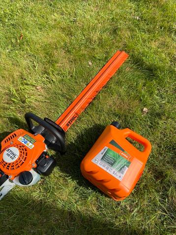 Location coupe haies thermique Stihl