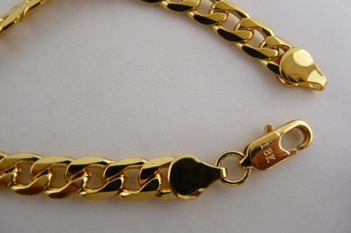 UITVERKOOP!! 18k goud vergulde armband#90, Bijoux, Sacs & Beauté, Bracelets, Neuf, Or, Or, Envoi