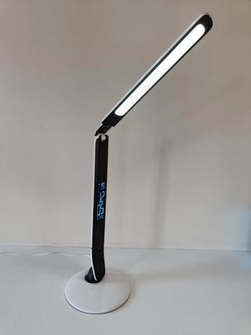 Lampe de bureau LED multifonctionnelle blanche