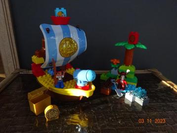 LEGO DUPLO Jake's Piratenschip Bucky - 10514  Kapitein Haak 
