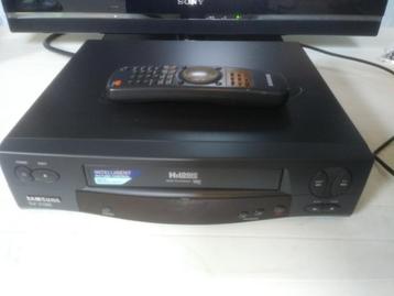 Enregistreur vidéo Samsung SV-210X avec télécommande