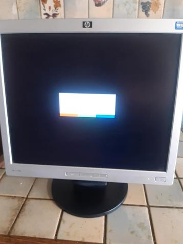 HP L1706 17" TFT LCD-monitor