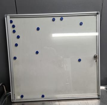 Magnetisch Whiteboard, afsluitbaar, 65 x 65 cm