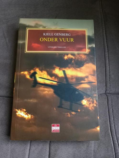 Kjell Genberg - Onder vuur, Livres, Thrillers, Comme neuf, Scandinavie, Enlèvement ou Envoi