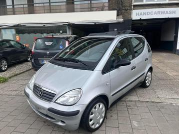 Mercedes - Benz A 160 Airco Gekeurd met carpass