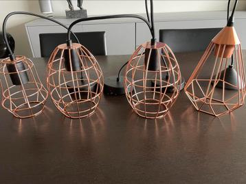 4 hanglampen 