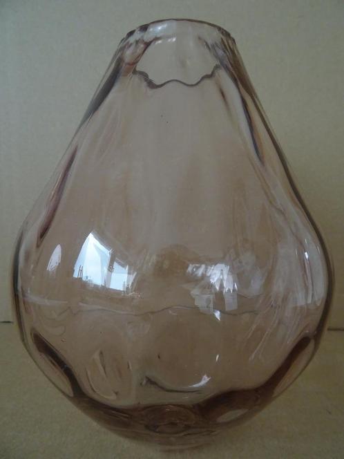 Vase vintage vase soufflé bouche 22cm vase rouge soufflé, Maison & Meubles, Accessoires pour la Maison | Vases, Comme neuf, Rouge
