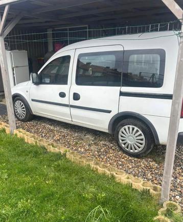 Opel combo 1.7d 2007 160.000 duizend kilometer