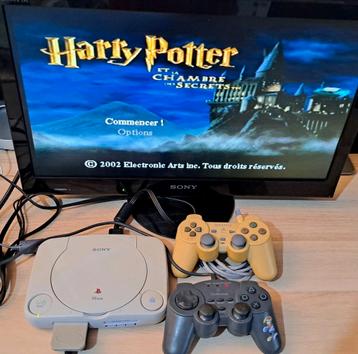 Playstation 1 slim 2 manettes et jeu harry Potter
