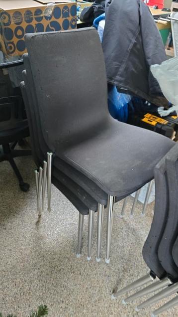 Gratis af te halen - 8 stoelen