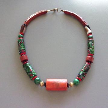 Collier en perles de troc anciennes de Venise, jaspe rouge