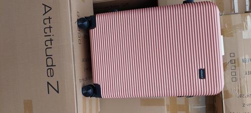 Reiskoffer Medium Roze 67cm - 59€ (ipv 89€), Bijoux, Sacs & Beauté, Valises, Neuf, Plastique dur, 60 à 70 cm, 35 à 45 cm, Clé