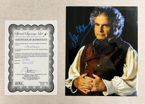 IAN HOLM Signature et certificat Seigneur des Anneaux Bilbo, Collections, Lord of the Rings, Comme neuf, Autres types, Enlèvement ou Envoi