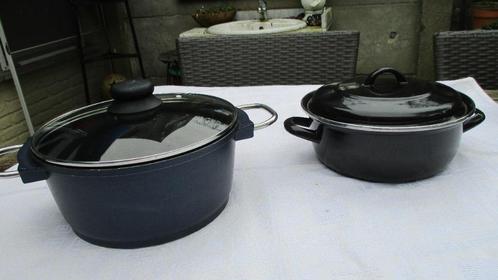 Twee zwarte braadpotten, Huis en Inrichting, Keuken | Potten en Pannen, Zo goed als nieuw, Kookpan of Snelkookpan, Ophalen