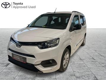 Toyota ProAce City Verso MPV 6MT 1.2 benzine 