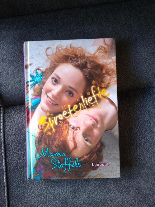 Maren Stoffels - Sproetenliefde, Livres, Livres pour enfants | Jeunesse | 10 à 12 ans, Utilisé, Enlèvement