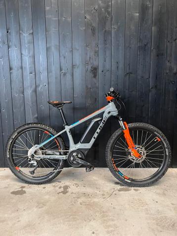 Elektrische Cube mountainbike fiets kinderen