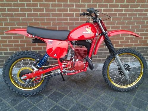 Honda Elsinor 250 cc à vendre, Motos, Motos | Oldtimers & Ancêtres, Moto de cross, 1 cylindre, Enlèvement