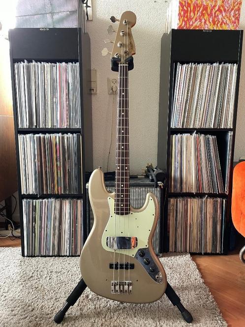 Fender Custom Shop Limited Edition '64 Jazz Bass, Muziek en Instrumenten, Snaarinstrumenten | Gitaren | Bas, Zo goed als nieuw