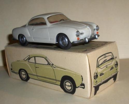 Vintage VOLKSWAGEN Karmann Coupé WIKING W.-Germany NEUVE+BTE, Hobby & Loisirs créatifs, Voitures miniatures | 1:43, Neuf, Voiture