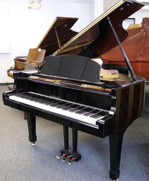 Piano à queue Yamaha GP1 Garantie: 10 ans "Pianos Michiels", Musique & Instruments, Pianos, Comme neuf, Piano, Noir, Brillant