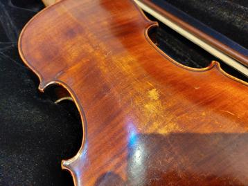 Violon allemand ancien - modèle Stradivarius... Taille 4/4