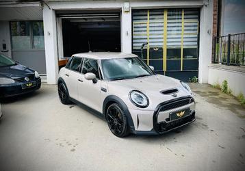 MINI Cooper 1.5A DCT KIT JOHN COOPER WORKS !!! PROMO SALON !