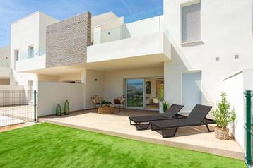 Modern penthouse in groene omgeving met prachtige uitzichten