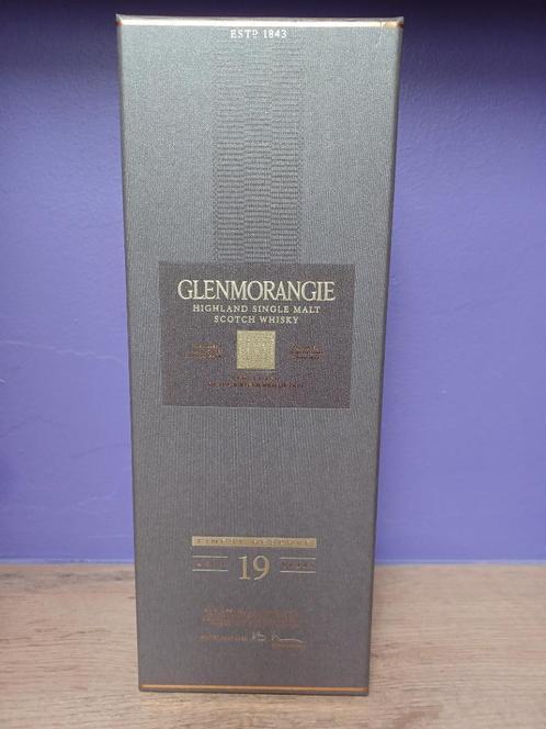 Glenmorangie Finest Reserve 19 jaar oud van 2017, Collections, Vins, Comme neuf, Autres types, Autres régions, Pleine, Enlèvement