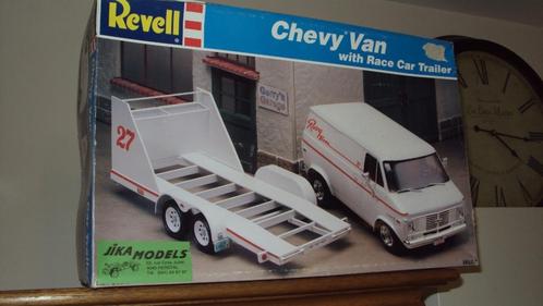 modelbouwdoos, Hobby en Vrije tijd, Modelbouw | Auto's en Voertuigen, Nieuw, Auto, Groter dan 1:32, Revell, Ophalen of Verzenden