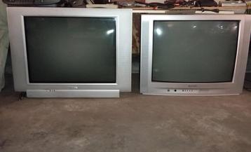 2 x vintage tv