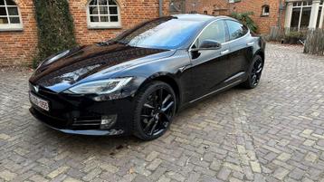 Tesla Model S 90D Full Self-Driving Autopilot, Full option