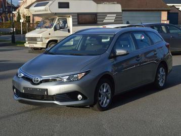 Toyota Auris Touring Sports 1.2 Turbo Dynamic als nieuw!