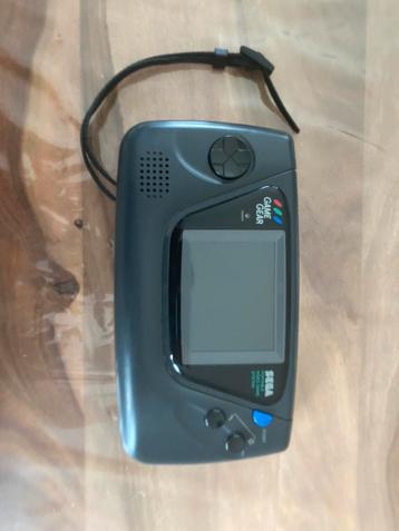 Sega game gear (condensateurs changés) + jeux