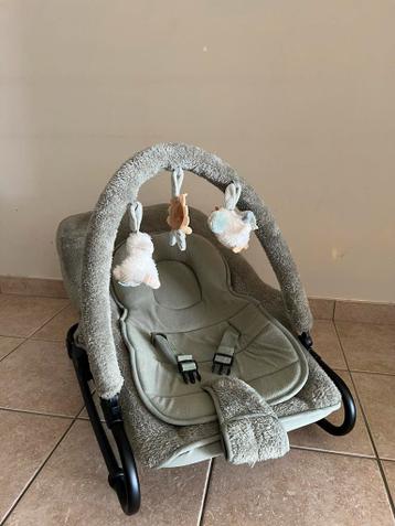 Good condition stroller and some other things for baby