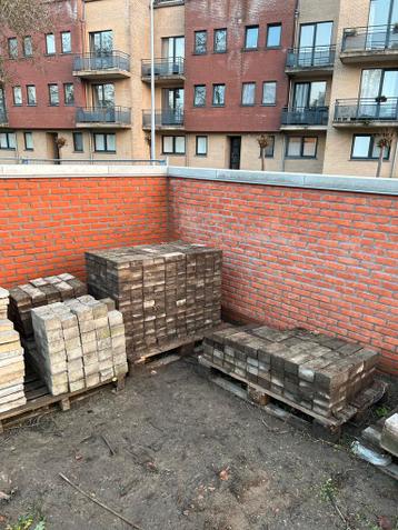 Betonklinkers te geef