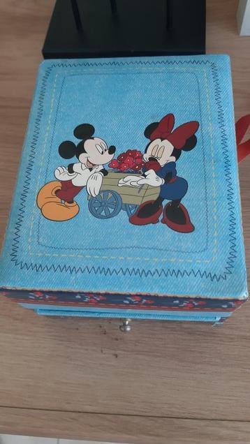 Boîte à bijoux en carton Walt Disney Mickey Minnie avec miro