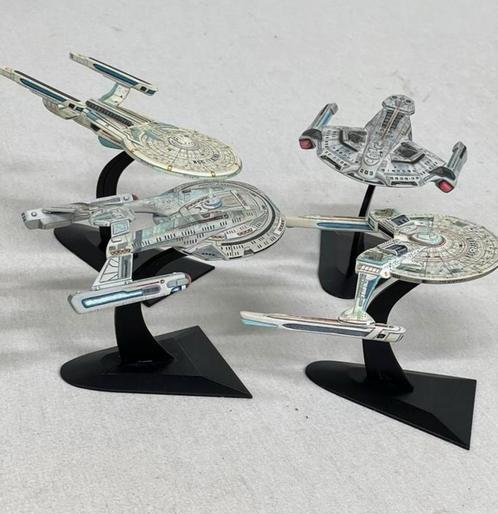 4 Star Trek ruimteschip starship ruimte schepen starships, Verzamelen, Film en Tv, Zo goed als nieuw, Tv, Beeldje, Replica of Model
