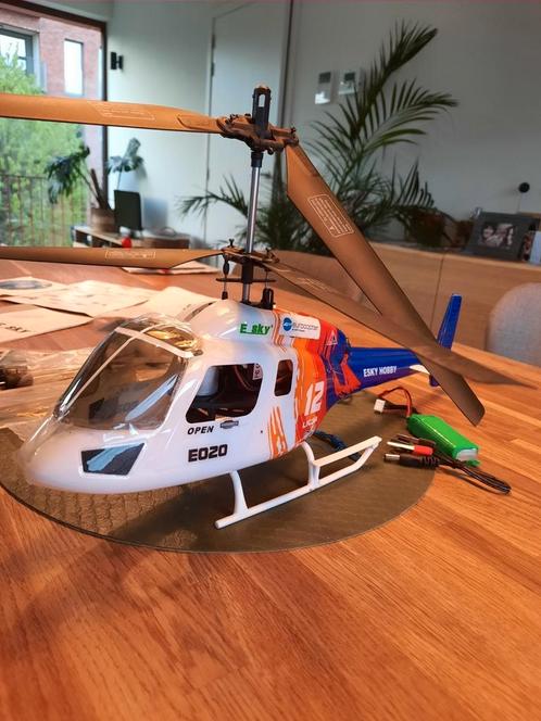 E_sky modelbouw RC helikopter Ecureuil, Hobby & Loisirs créatifs, Modélisme | Radiocommandé & Téléguidé | Hélicoptères & Quadricoptères