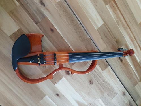 Elektrische viool YAMAHA EV-204AM, Musique & Instruments, Instruments à cordes frottées | Violons & Altos, Comme neuf, Violon