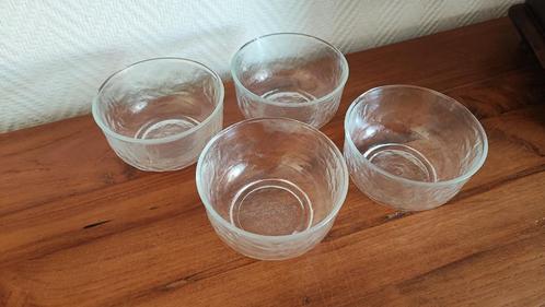 4 bols en verre dépoli, Antiquités & Art, Antiquités | Verre & Cristal, Enlèvement ou Envoi